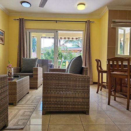 Casa De Leela Self Catering Guest House لا ديج المظهر الخارجي الصورة