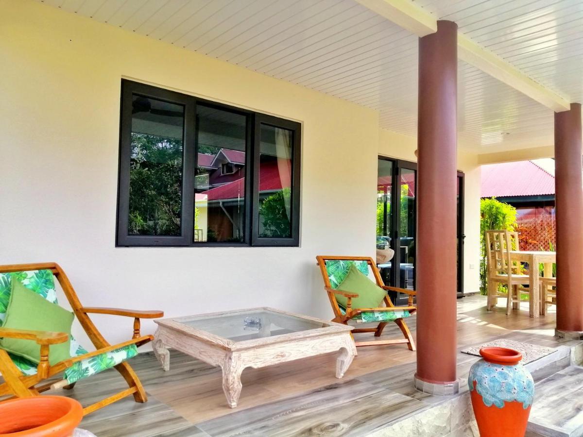 Casa De Leela Self Catering Guest House لا ديج المظهر الخارجي الصورة