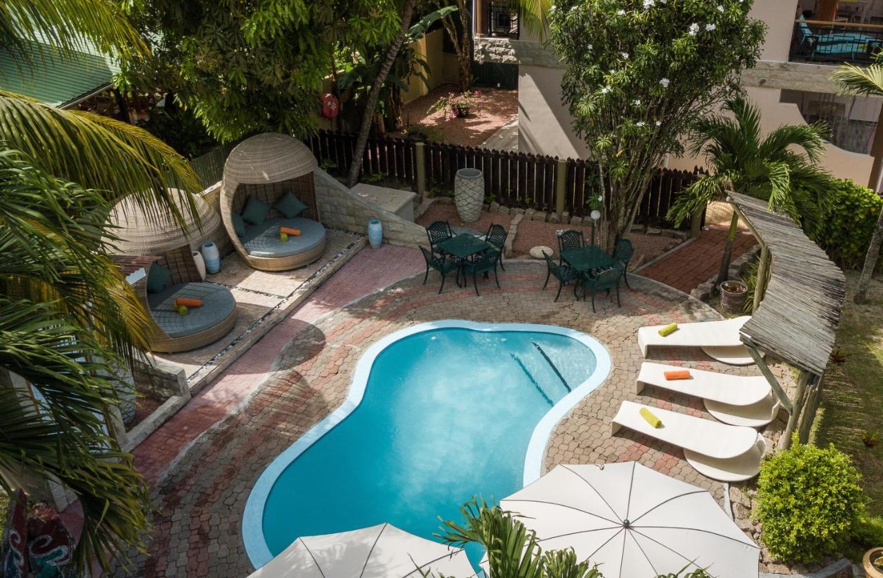 Casa De Leela Self Catering Guest House لا ديج المظهر الخارجي الصورة