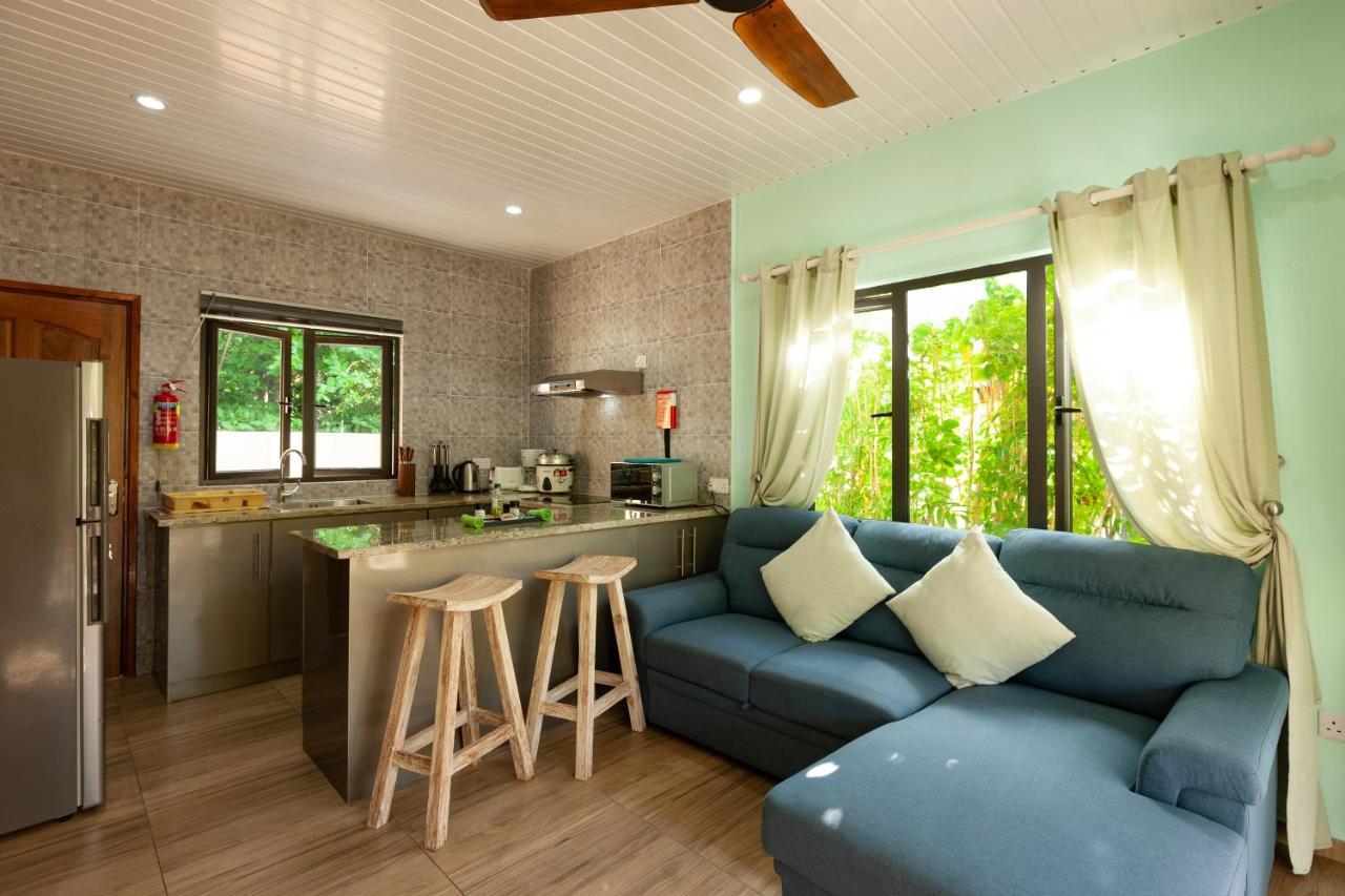 Casa De Leela Self Catering Guest House لا ديج المظهر الخارجي الصورة