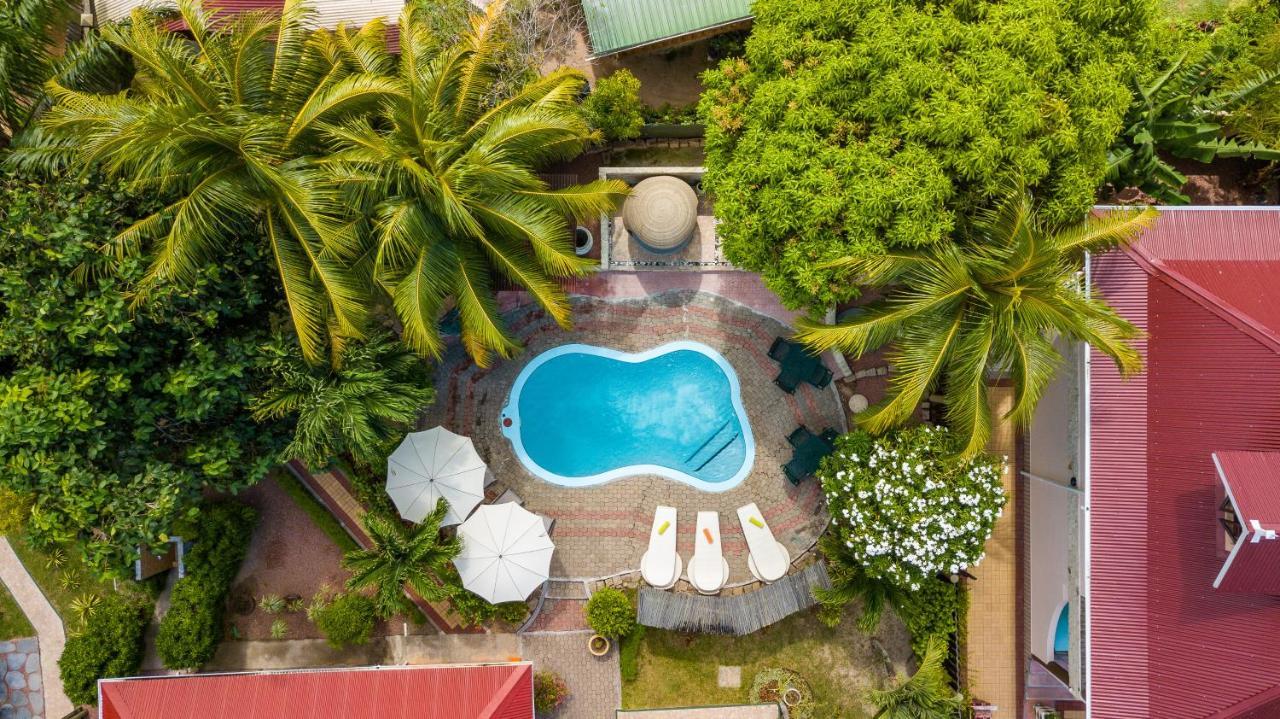 Casa De Leela Self Catering Guest House لا ديج المظهر الخارجي الصورة