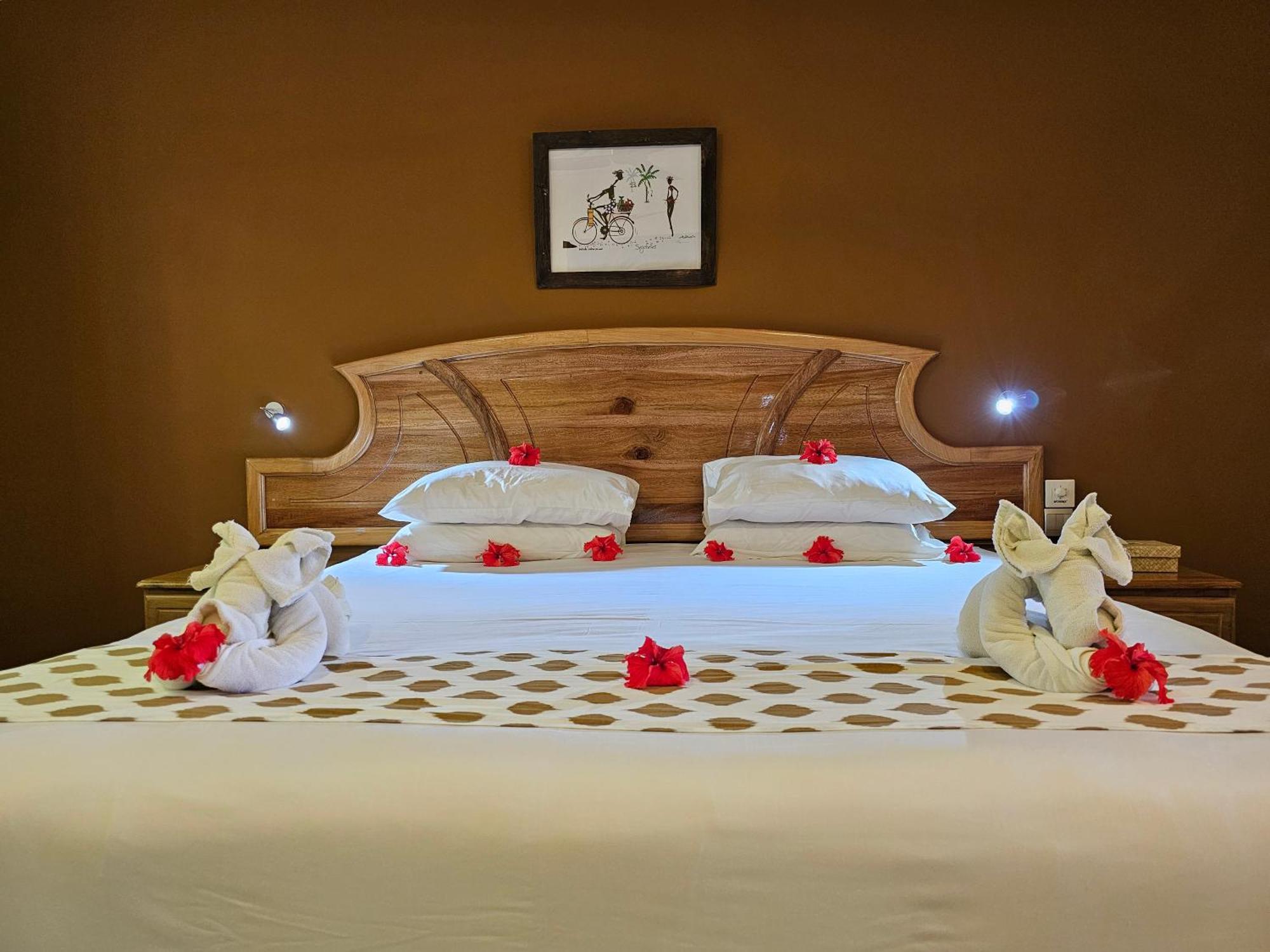Casa De Leela Self Catering Guest House لا ديج المظهر الخارجي الصورة