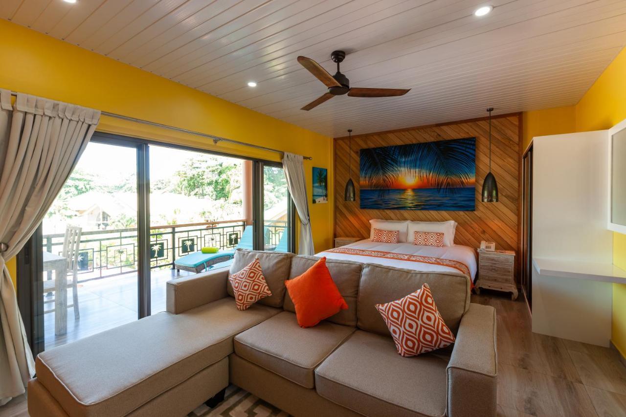 Casa De Leela Self Catering Guest House لا ديج المظهر الخارجي الصورة